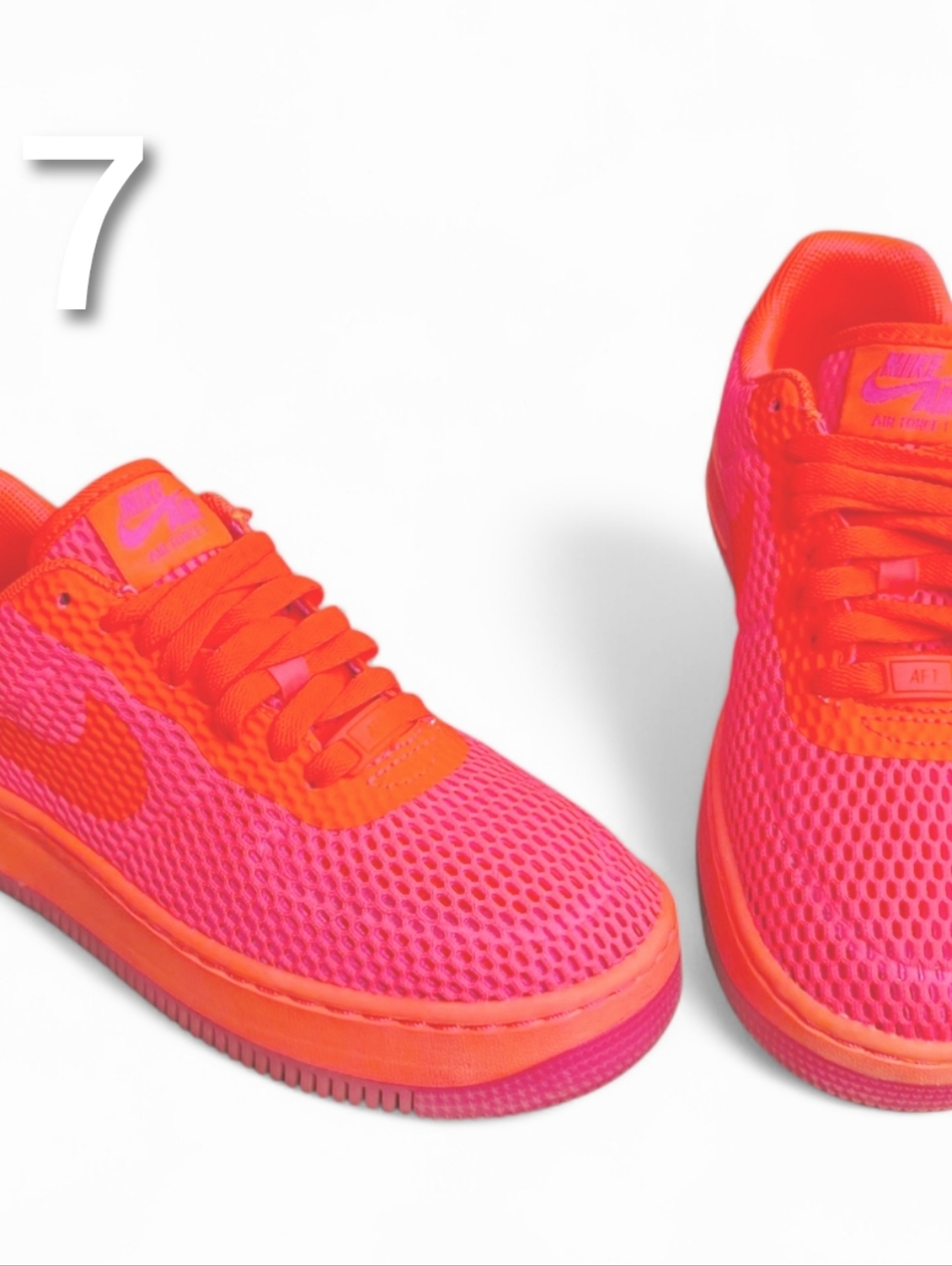 Nike Women's Athletic Shoes Pink and Orange